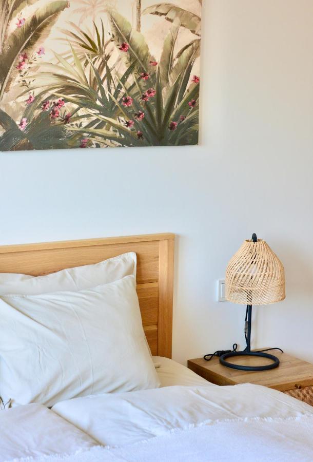 Modern & Stylish Close To Centre Apartment Wina Bagian luar foto